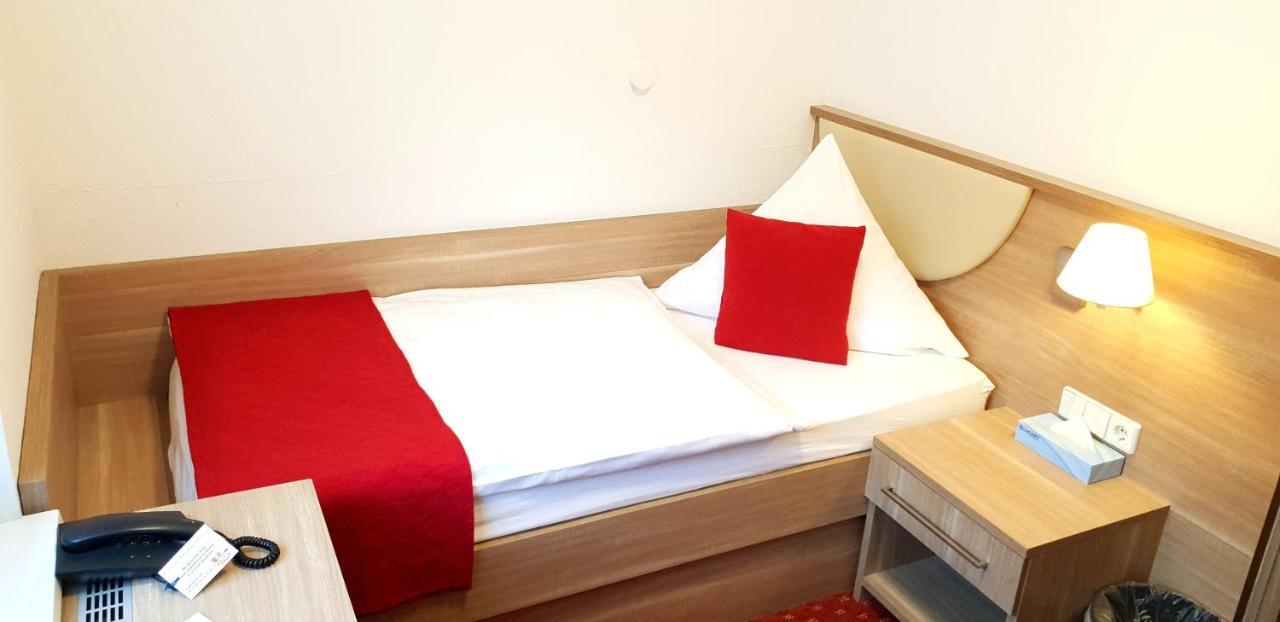 Aparthotel Wangener Landhaus Stuttgart Ngoại thất bức ảnh